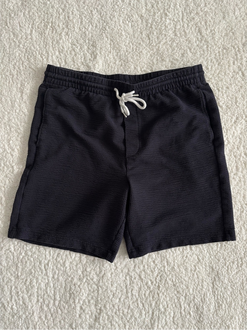 H&M Black Textured Mesh Athletic Shorts Drawstring Regular Fit Casual Size M